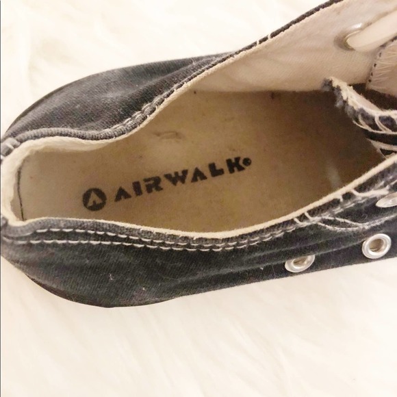 Airwalk Mid Top Canvas Fashion Sneakers Blue White Women's Size 7 - Picture 6 of 7